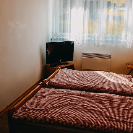 Апартаменти Apartman Рокитніце-над-Їзероу Екстер'єр фото